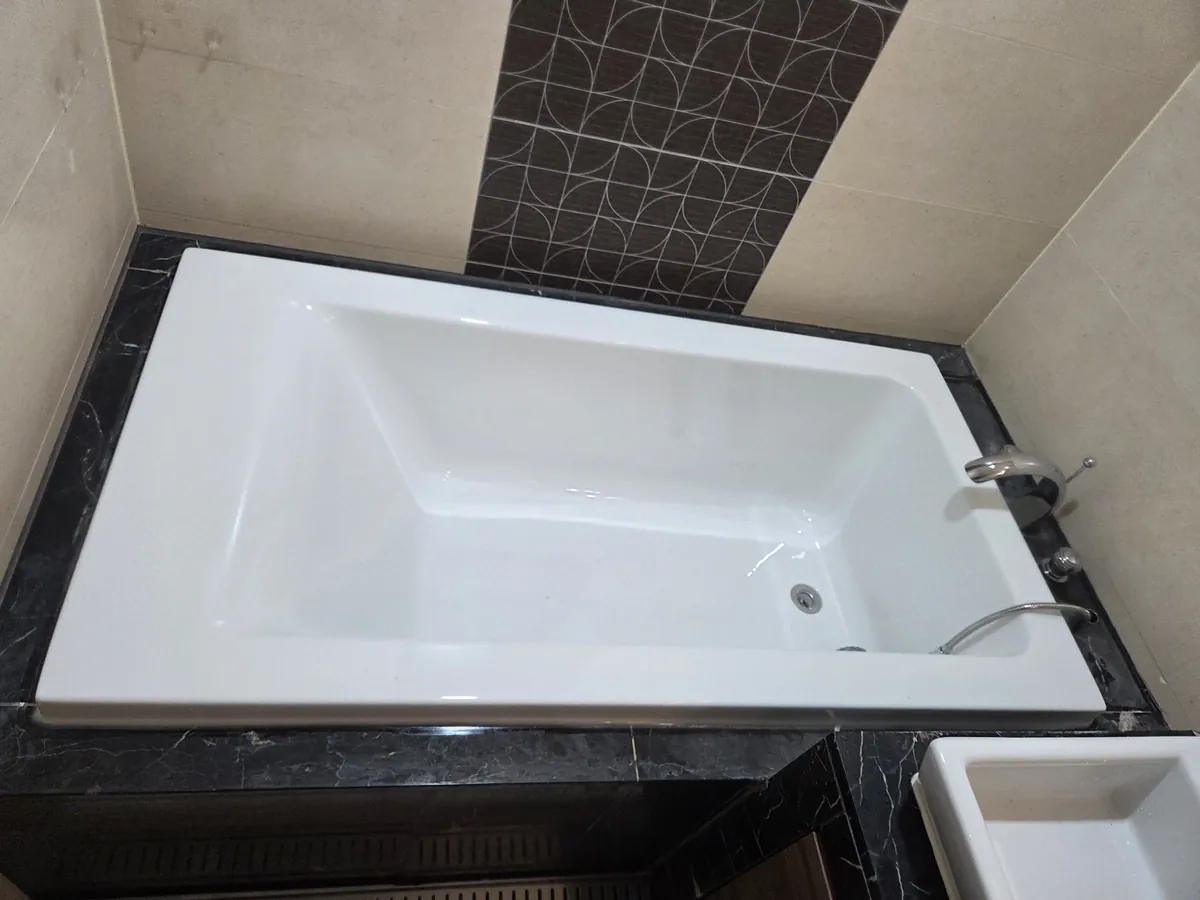기존 월풀욕조 철거